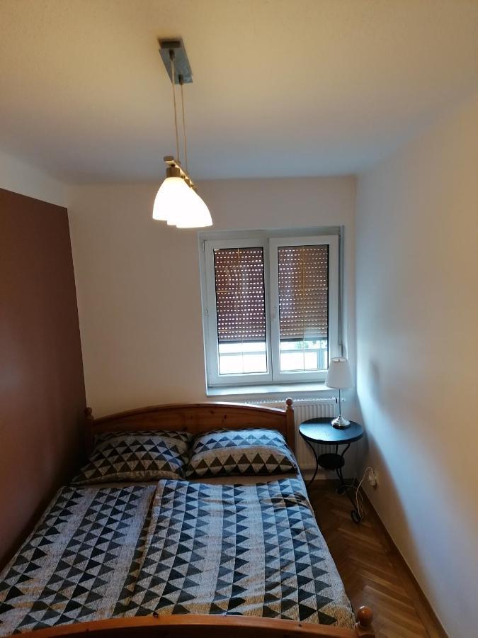 Alex Apartman Sopron Buitenkant foto